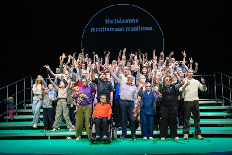 100% Oulu esityskuva