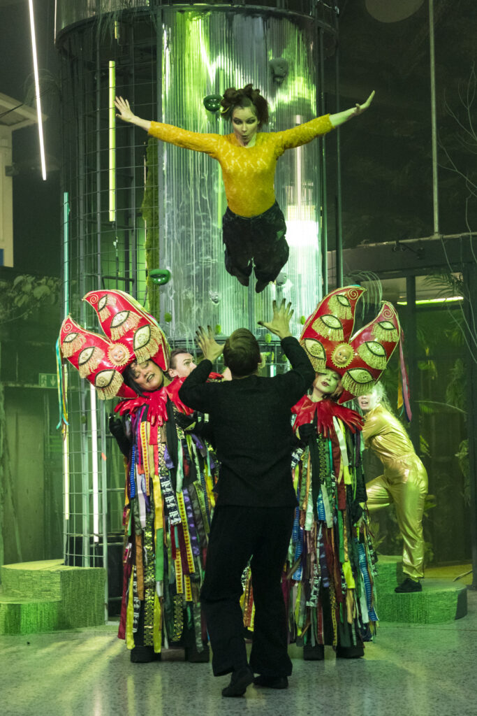 Faravidin maa esityskuva / Faravid´s Land performance photo